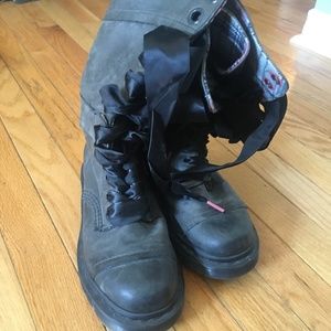 Dr. Martens High boots with plaid inside